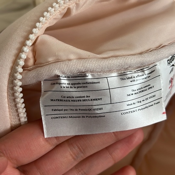 REEBOK FANNY PACK PINK SUPER CUTE - Picture 5 of 14